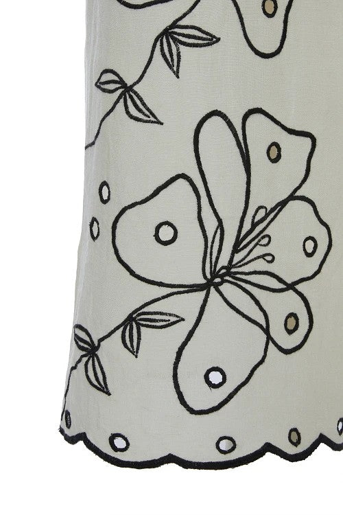 Pantalón largo beige.