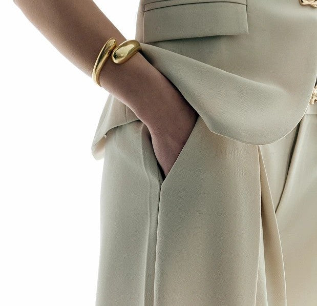 Pulsera irregular.