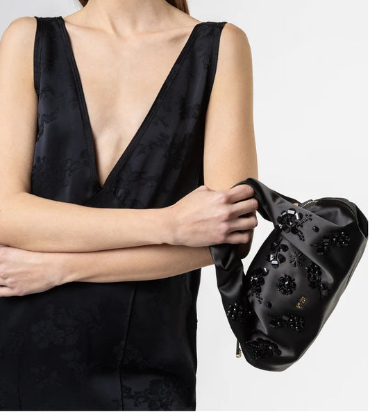 Bolso negro fantasia