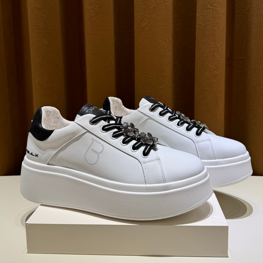 Zapatilla Black Flower