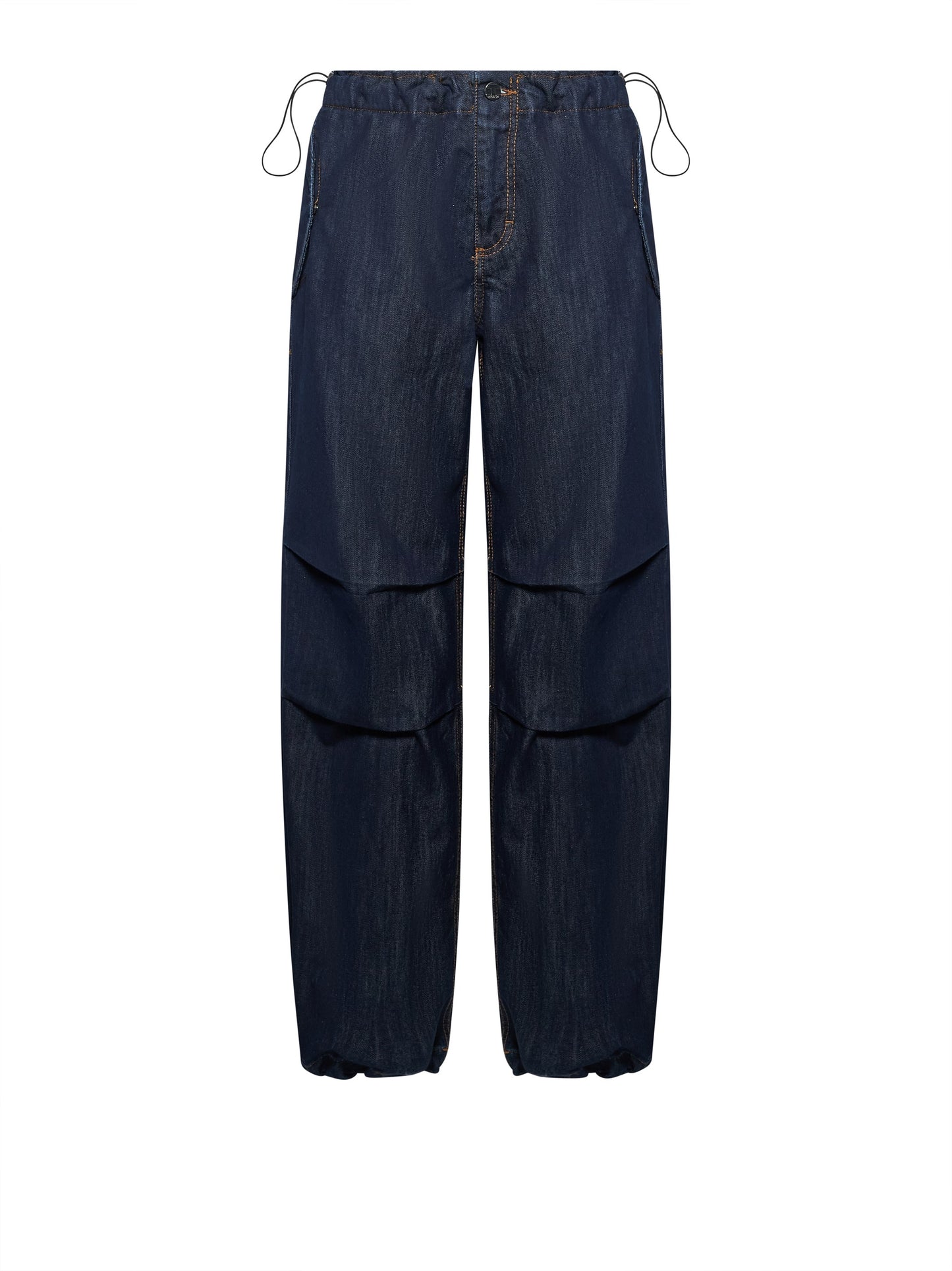 Pantalón tejano largo.