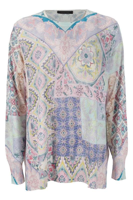 Jersey manga larga estampado.