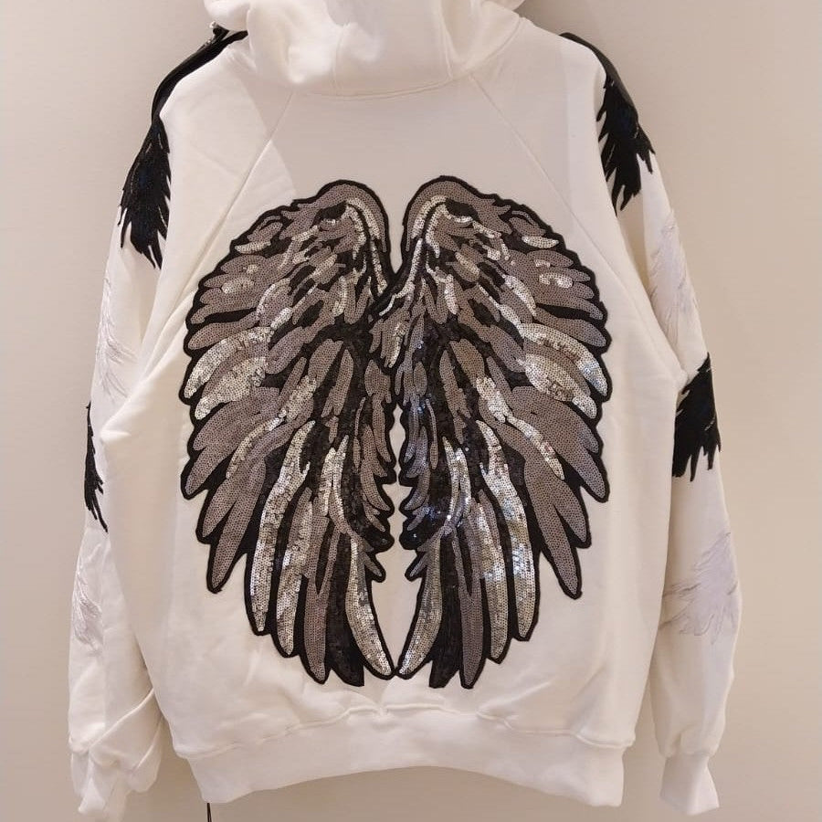 Sudadera oversize blanca con alas