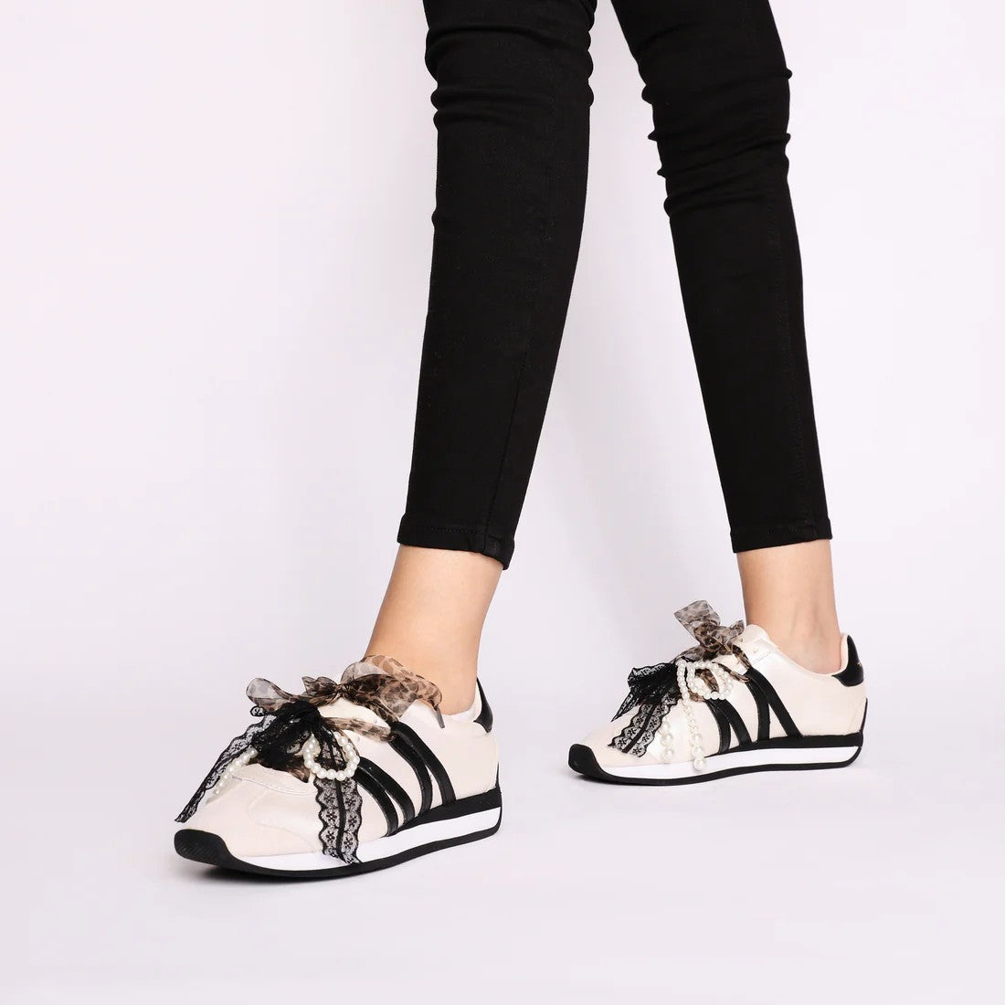 Bambas beige de piel